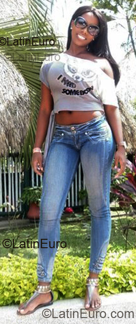 Date this athletic Panama man Mireya from Colon CO4743