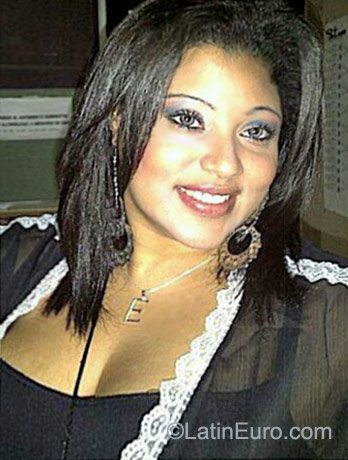 Date this foxy Panama girl Tania from Panama City PA390