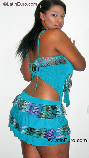 Date this sultry Colombia girl Kati from Cali CO18316