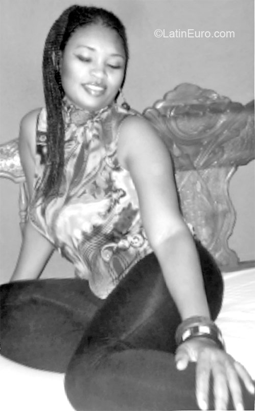 Date this hot Jamaica girl Colleen from Kingston JM843