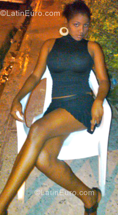Date this young Dominican Republic girl Yafreisy from La Romana DO12508
