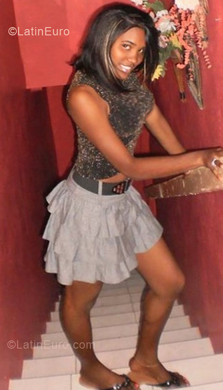 Date this fun Jamaica girl Charming from Kingston JM771