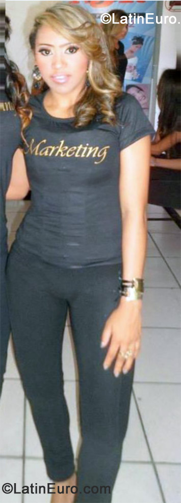 Date this attractive Brazil girl Endy from Belo Horizonte BR7257