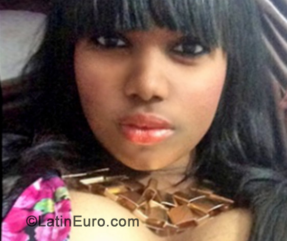Date this hot Dominican Republic girl SwettyW from Santo Domingo DO13501