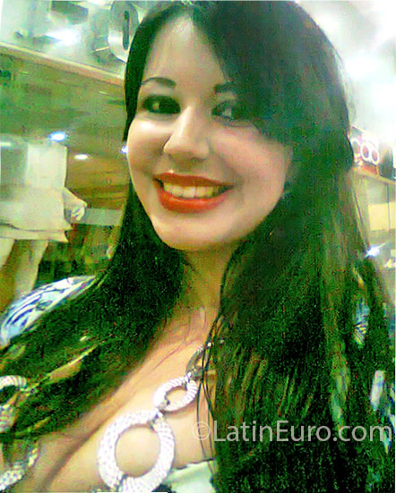 Date this beautiful Brazil girl Marcela from Rio de Janeiro BR7393
