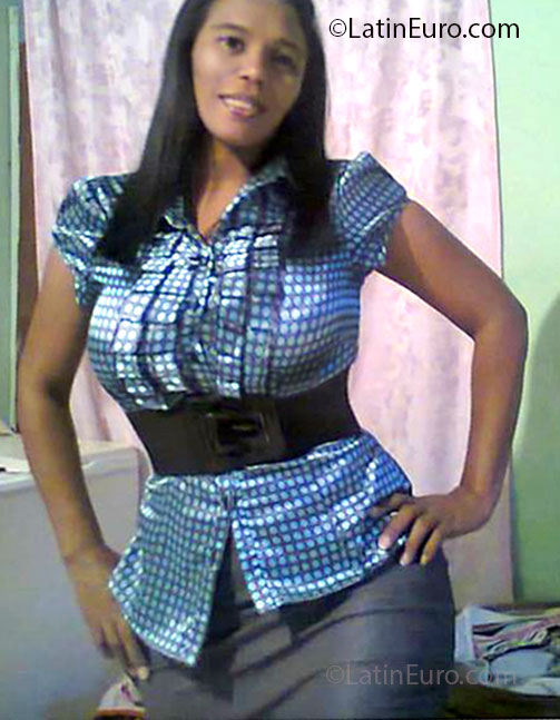 Date this fun Dominican Republic girl Sujey from San Pedro DO14256