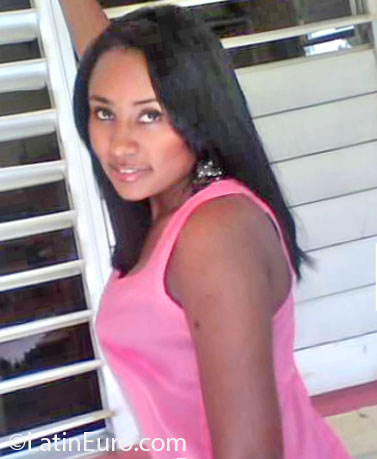 Date this young Dominican Republic girl Mary emilia from Santiago DO14468