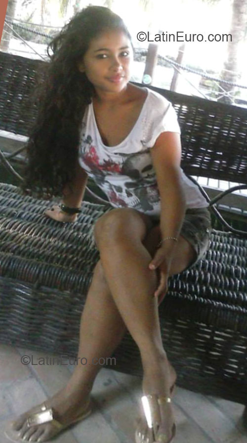 Date this funny Brazil girl Maria from Fortaleza BR7605