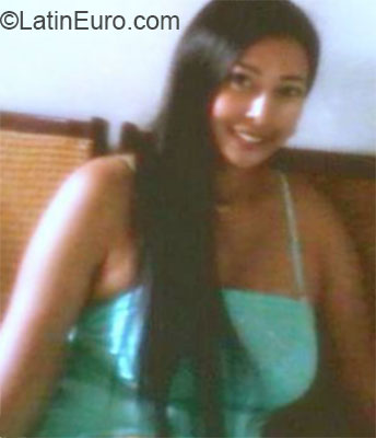 Date this lovely Colombia girl Lucy Angelica from Cali CO12681