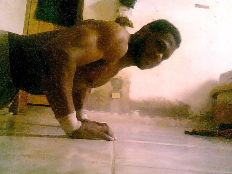 Date this athletic Dominican Republic man RAYMON from Santo Domingo DO15757