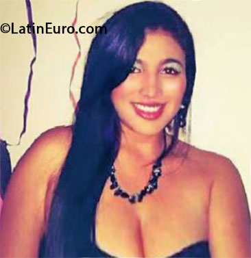 Date this hot Colombia girl Katlen from Barranquilla CO13560