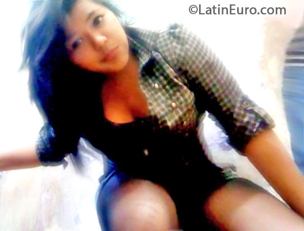 Date this athletic Mexico girl Monica from Mexico MX1189