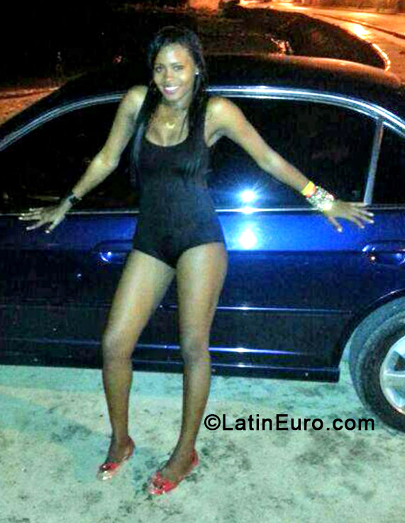 Date this exotic Jamaica girl Kersha from Hanover JM1348