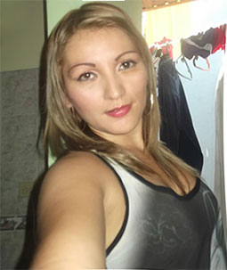 Date this exotic Colombia girl Meryiam from Bucaramanga CO14569