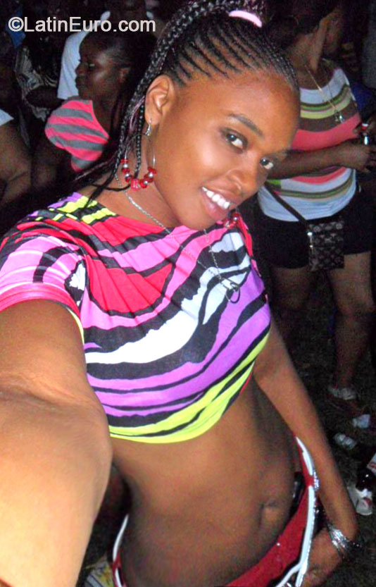 Date this tall Jamaica girl Ashely from Montego bay JM1444
