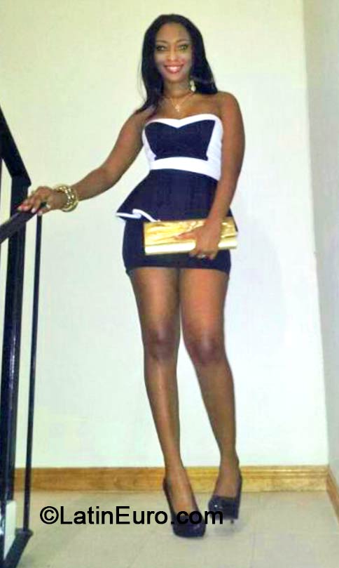 Date this nice looking Jamaica girl Laty from Kingston JM1578