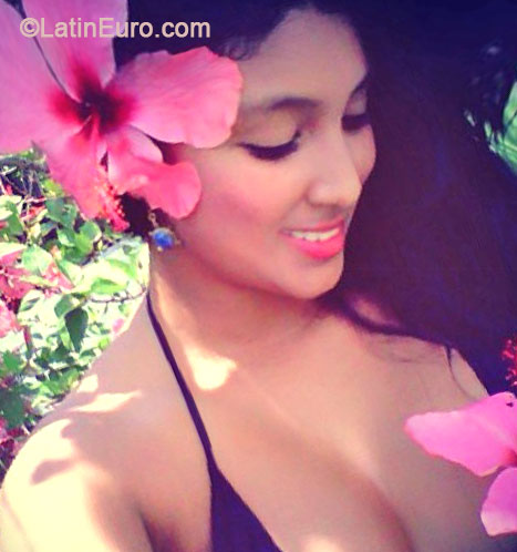 Date this good-looking Colombia girl Juliana from Ibague CO15019