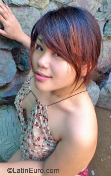 Date this sensual Philippines girl Daisy from Calamba PH630