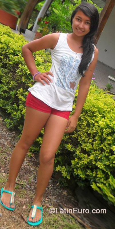 Date this athletic Colombia girl Andrea from Villavicencio CO15056