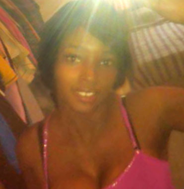 Date this delightful Jamaica girl Carline from Kingston JM1639