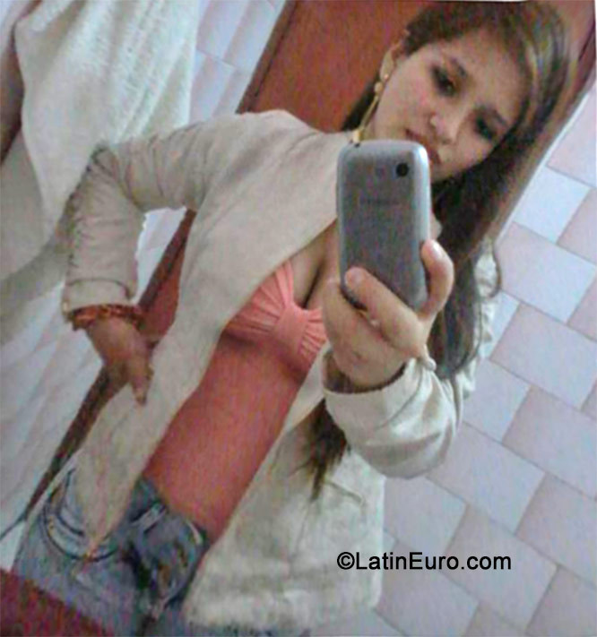 Date this charming Peru girl Jacky from Lima PE987