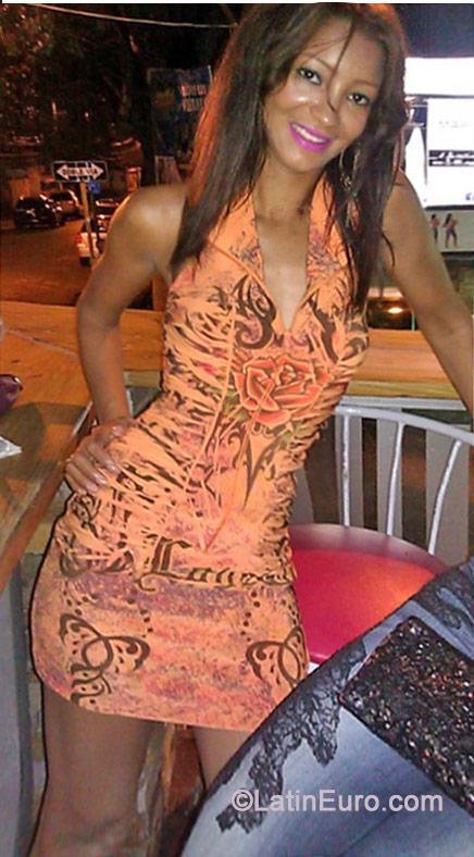 Date this cute Dominican Republic girl Amelia from Santiago DO19212