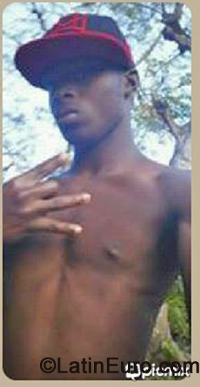 Date this hard body Jamaica man Jamie from 0cho Rios JM1722