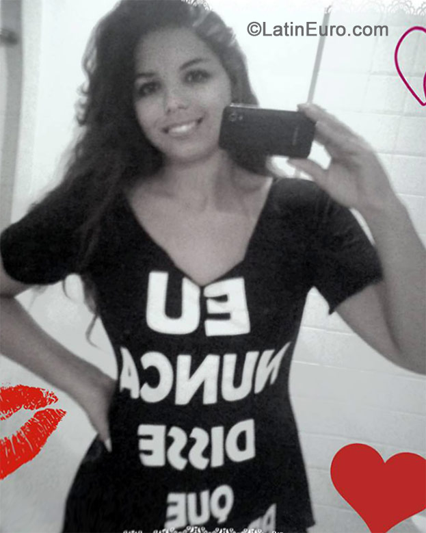 Date this young Brazil girl Marcela from Rio De Janeiro BR8842