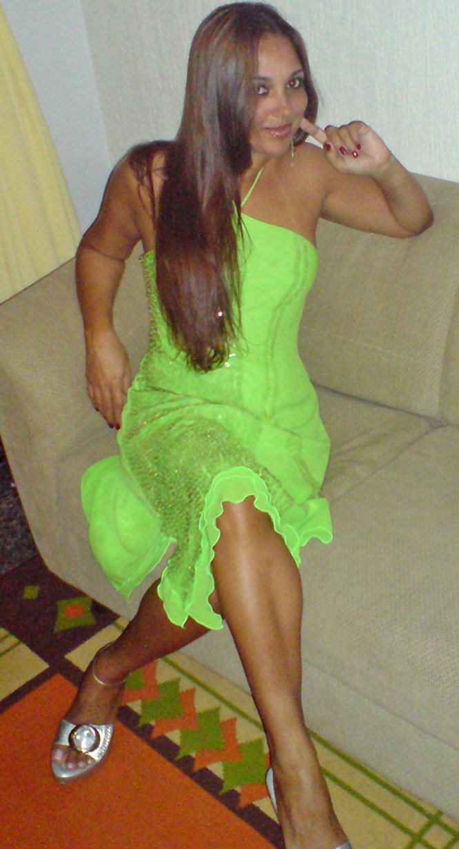Date this pretty Brazil girl Rosa from Fortaleza BR8865