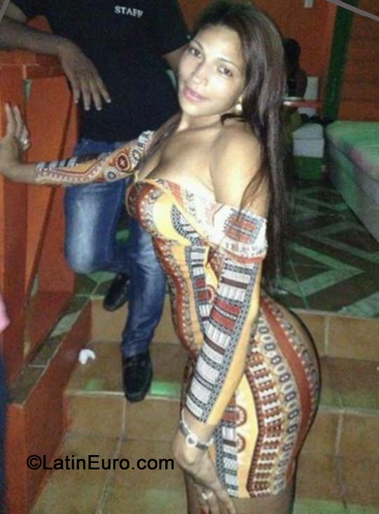 Date this young Dominican Republic girl Yulissa from Puerto Plata DO19663