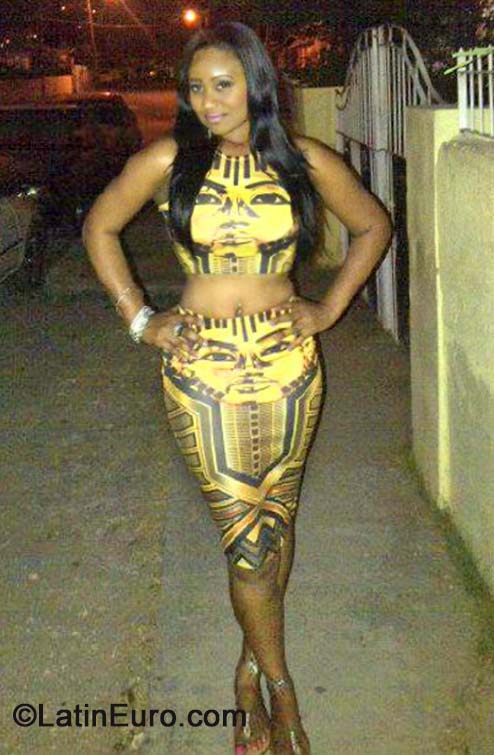 Date this attractive Jamaica girl Nicole from Kingston JM1831