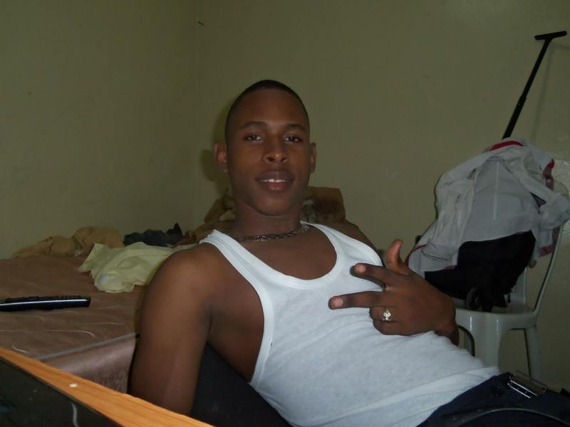 Date this cute Dominican Republic man Ruddy from Santo Domingo DO19805