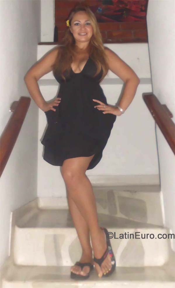 Date this gorgeous Colombia girl Deyanira from Cucuta CO15811