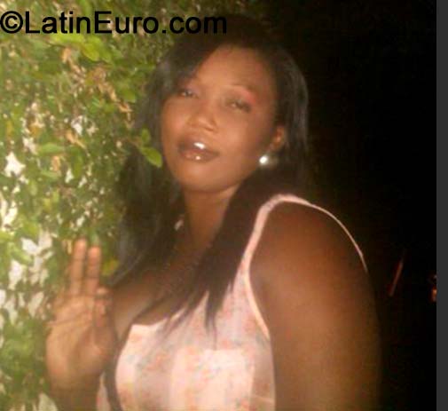 Date this athletic Jamaica girl Denise from Ocho Rios JM1801