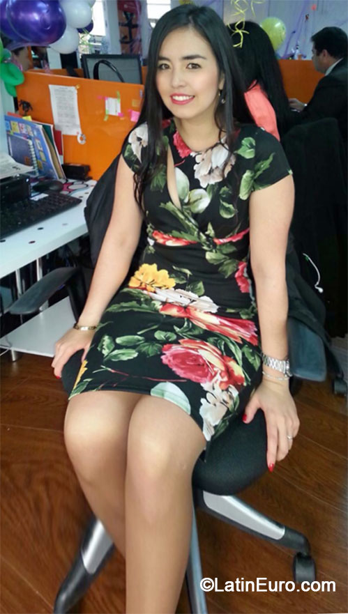 Date this cute Colombia girl Carolina from Bogota CO16204