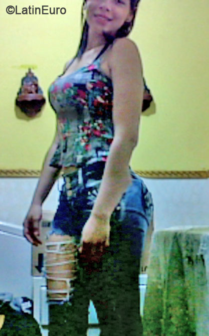 Date this happy Colombia girl Luisa from Medellin CO16259