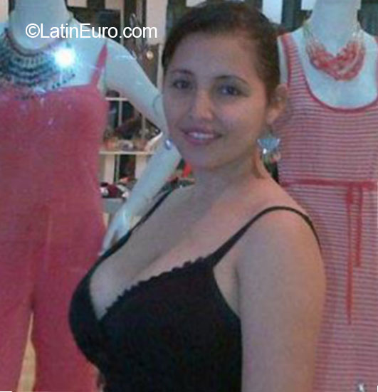 Date this good-looking Honduras girl Judith from La Ceiba HN1224