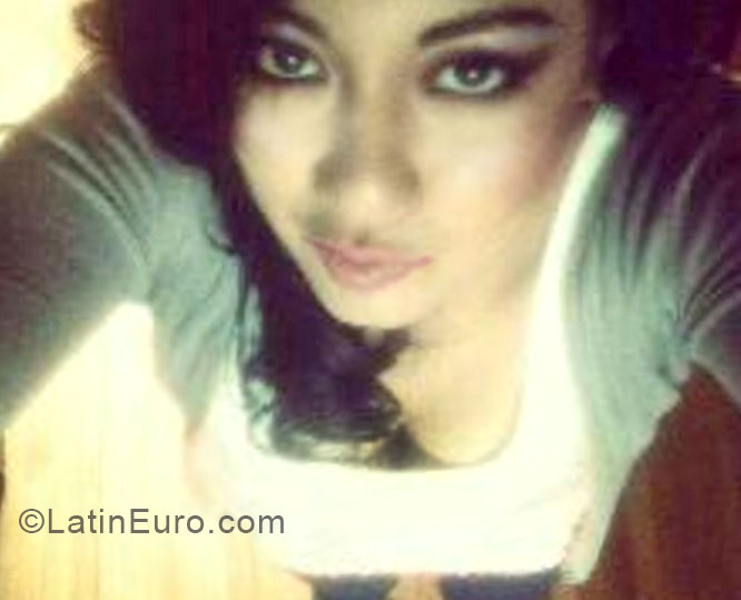 Date this athletic Colombia girl PAULA from Manizales CO16578