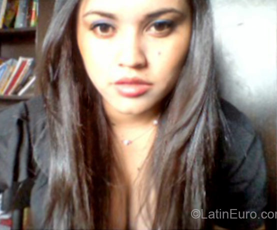 Date this delightful Colombia girl Catalina from Bogota CO16737