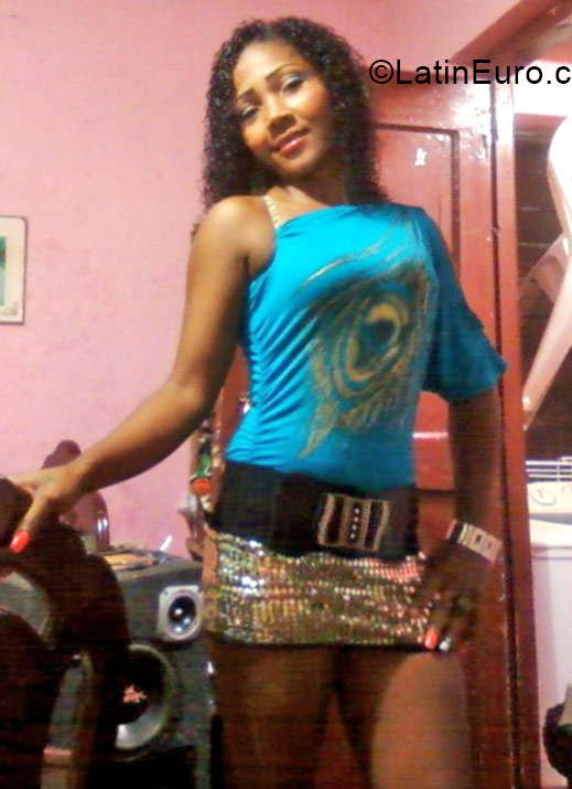 Date this good-looking Dominican Republic girl Jeovany from Puerto Plata DO20972