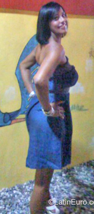 Date this stunning Dominican Republic girl Wikidia from Puerto Plata DO21234