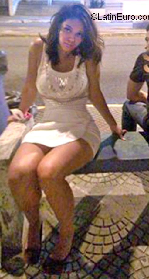 Date this lovely Brazil girl Luana from Sao Paulo BR9206