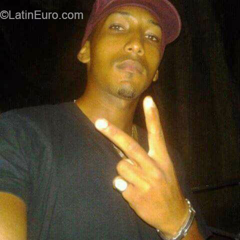 Date this attractive Dominican Republic man Javier from Santiago DO21451