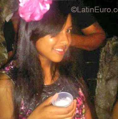 Date this sultry Dominican Republic girl Yulia from San jose de ocoa DO21528