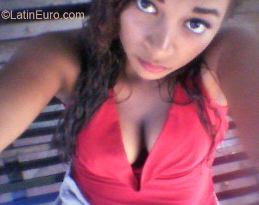 Date this cute Dominican Republic girl Mayria from Puerto Plata DO21636