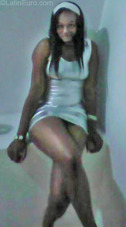 Date this sultry Colombia girl Ana milena from Bogota CO17245