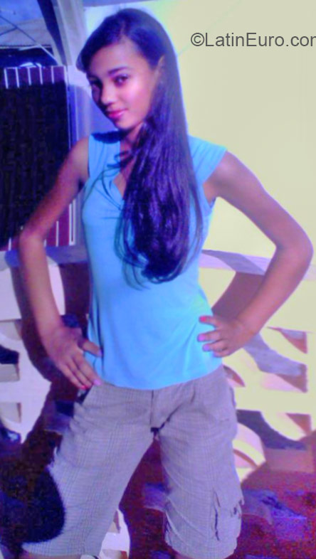 Date this young Dominican Republic girl Estephany from Santo Domingo DO21996