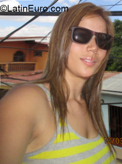 Date this exotic Honduras girl Karla from Comayagua HN1508