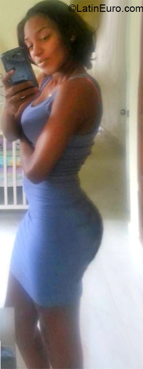Date this tall Dominican Republic girl Vanessa from San Cristobal DO22185