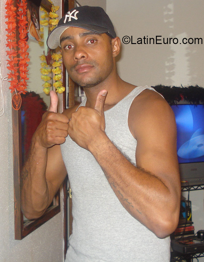 Date this lovely Brazil man Joe from Campinas BR9341